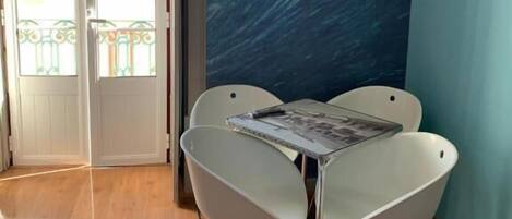 家庭開放式客房, 陽台 | 用餐區