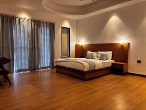 Family Triple Room, Hill View