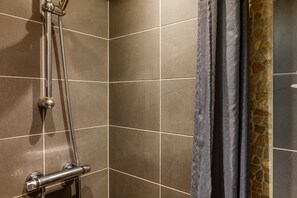 Dusche, Haartrockner