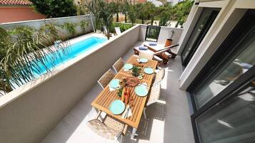 Deluxe Apartment, 2 Bedrooms, 2 Bathrooms, Pool View | View from room