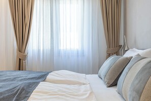 Superior Apartment, 2 Bedrooms, Terrace, Pool View - Luxury Aparthotel Zadar (Zadar)