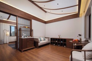 Suite Supérieure, vue colline