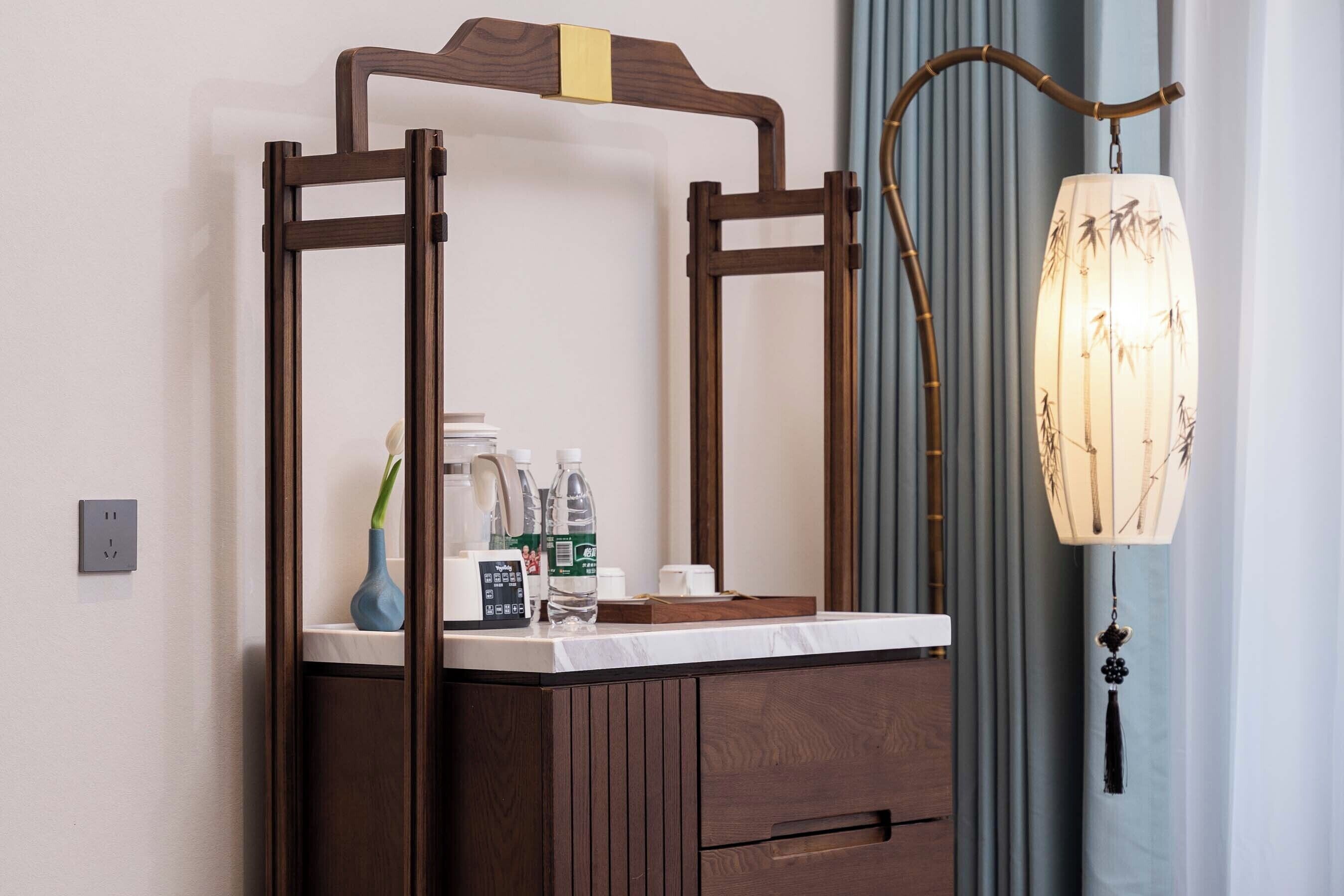 Elite Double Room, Balcony, Hill View