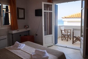 Apartment - Castri Village Kythira - Phoenix Sea View Retreat (Kithira)