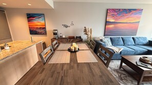 Dining - Victoria Waterfalls Hotel, Best Life At The Falls! Pool, Hot Tub, Gym. (Victoria)
