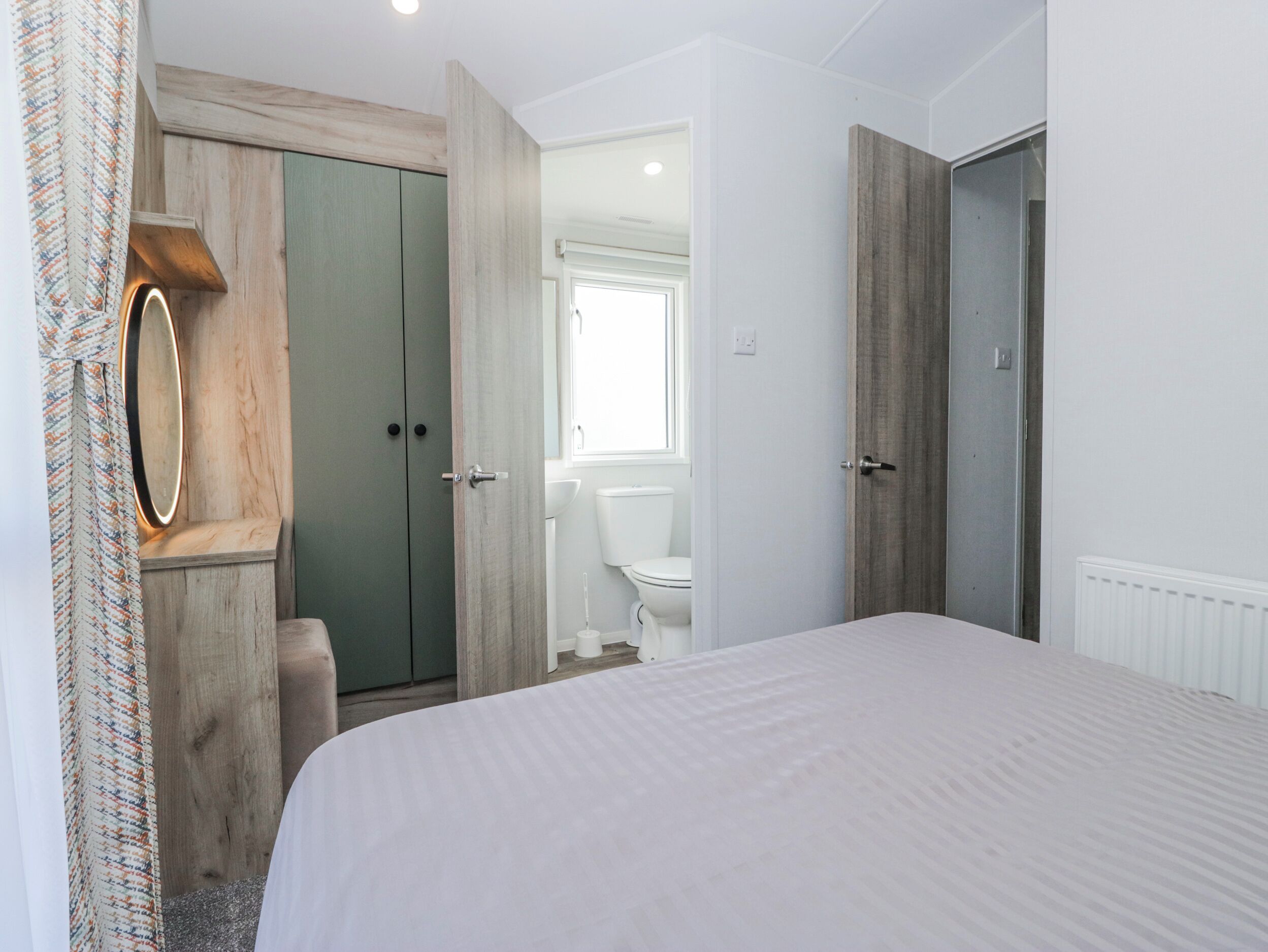 3 Schlafzimmer, kostenloses WLAN, individuell dekoriert
