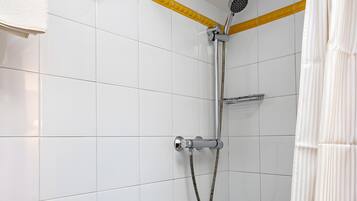 Ducha y toallas