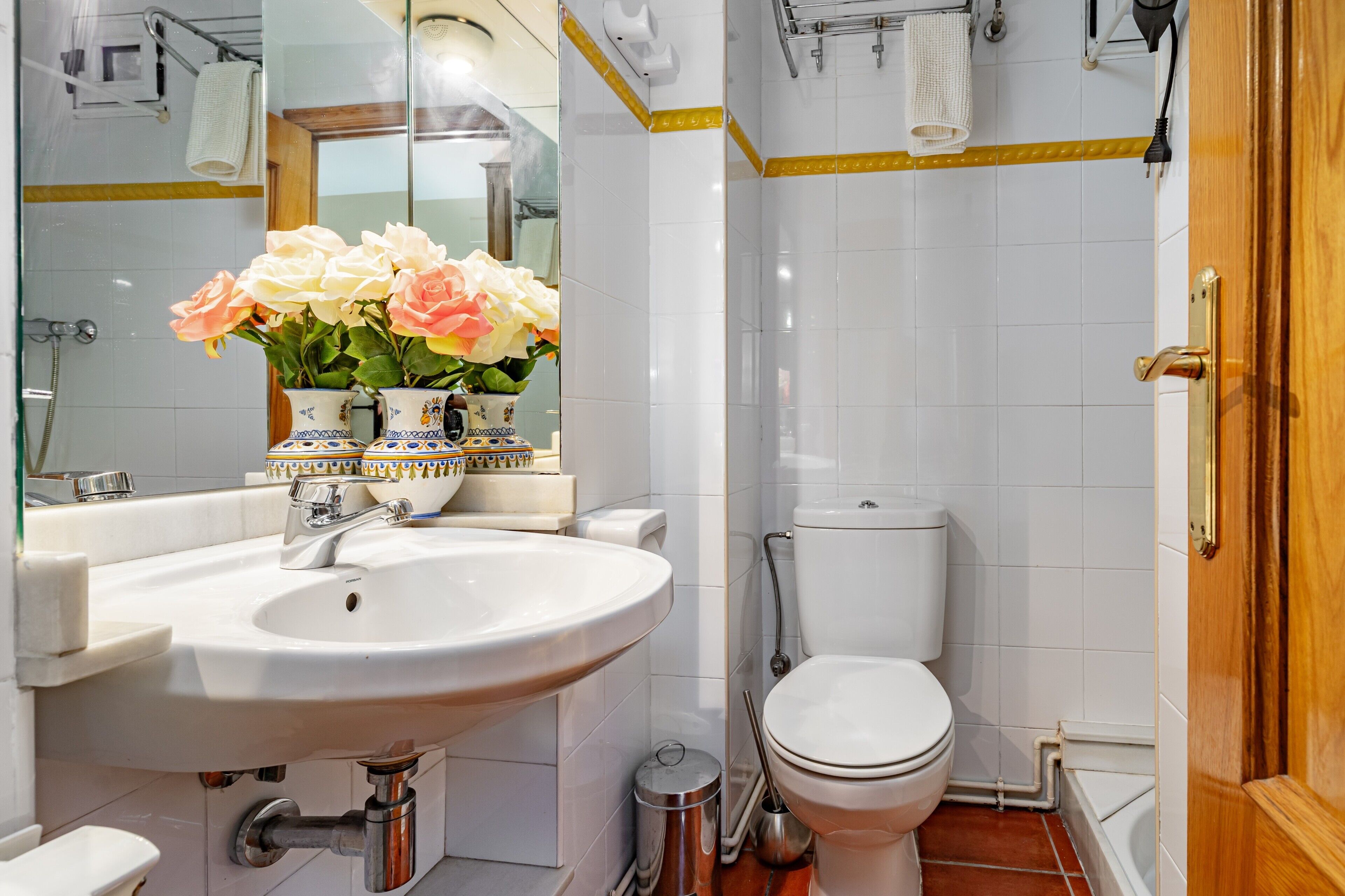 Douche, serviettes fournies