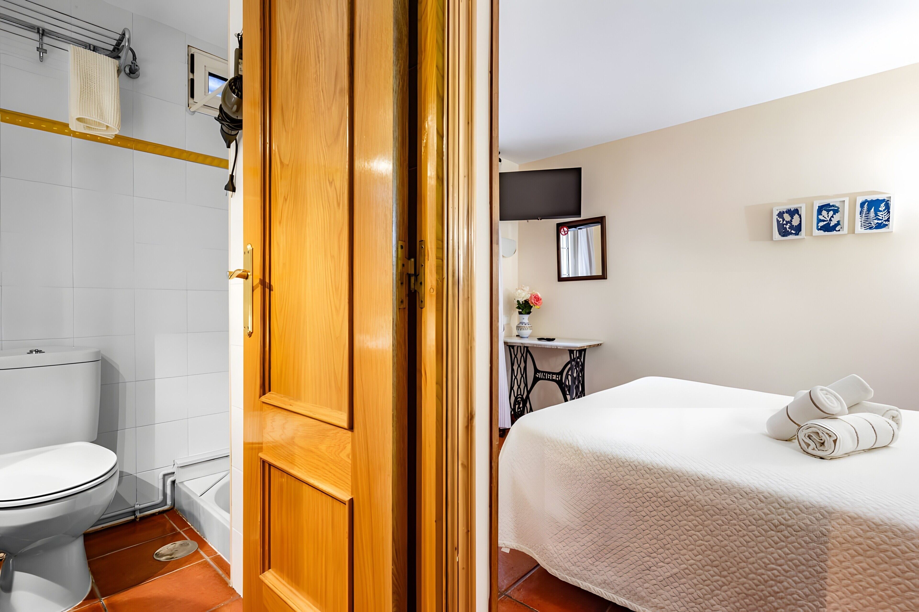 1 dormitorio y ropa de cama
