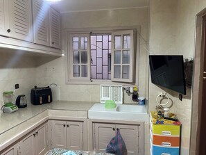 Private kitchen - Cosy room - Chez Redouan 5 minutes from Souk Alhad (Agadir)