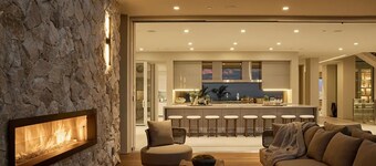 Blue Lagoon: Ultra-Luxury View Estate Steps from the Sunset Strip