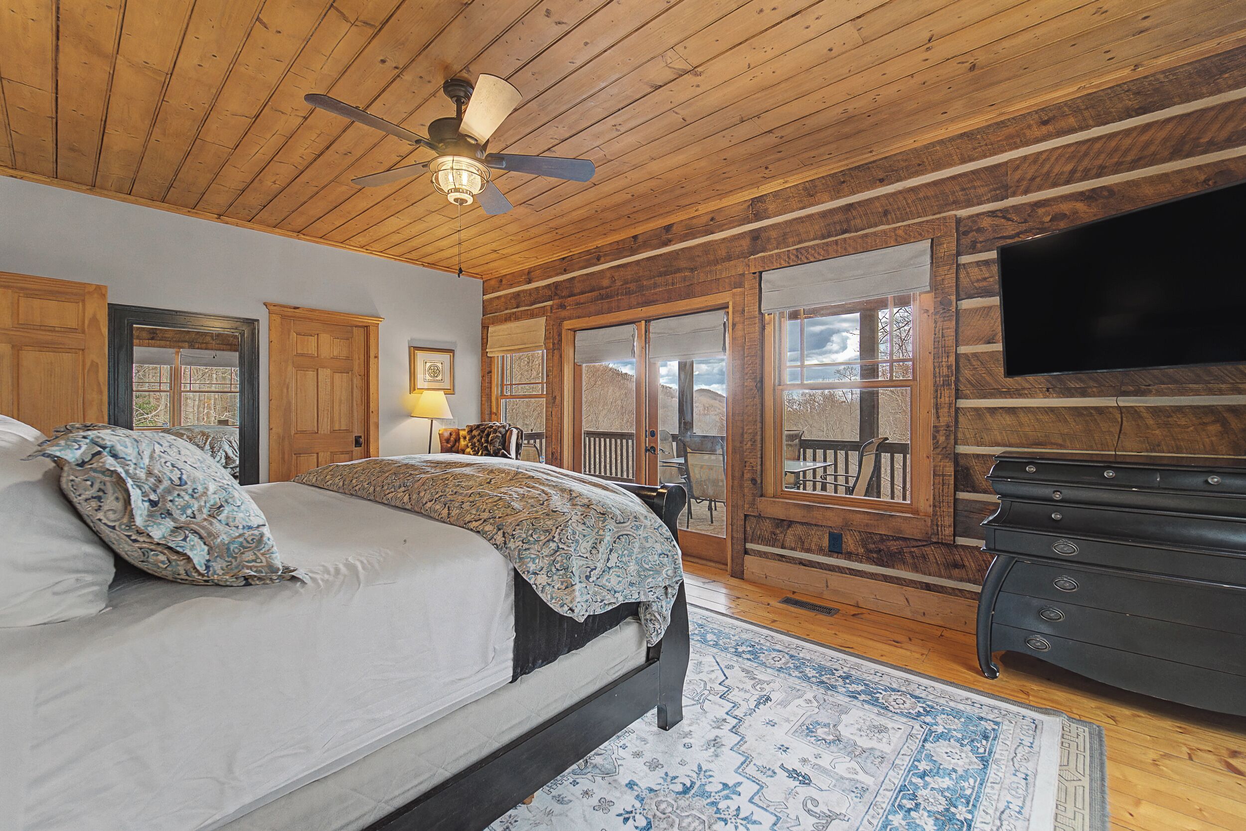 Talo (4 Bedrooms) | Sisätilat