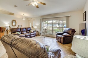 ハウス (3 Bedrooms) | 施設の正面