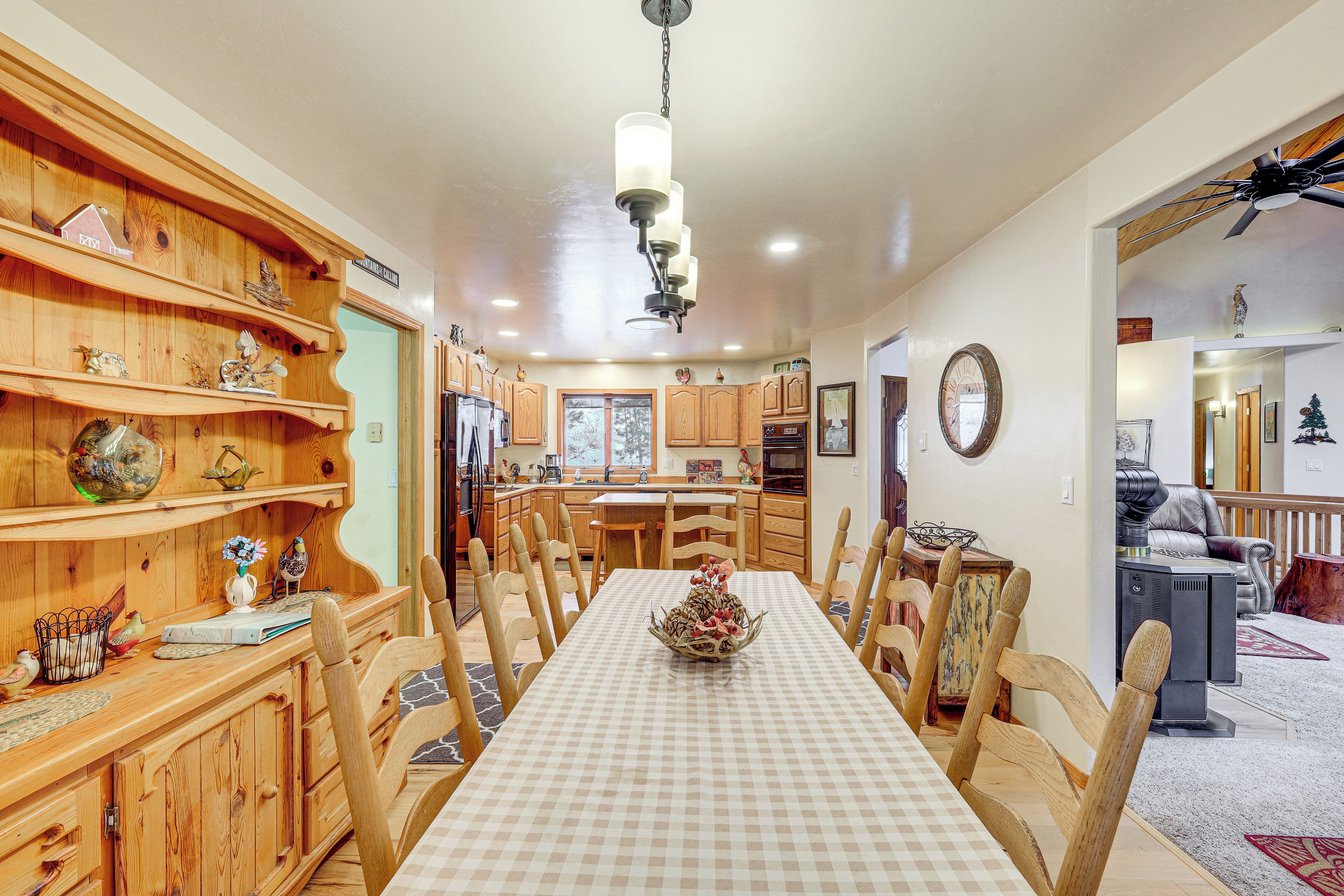 المنشأة من الداخل