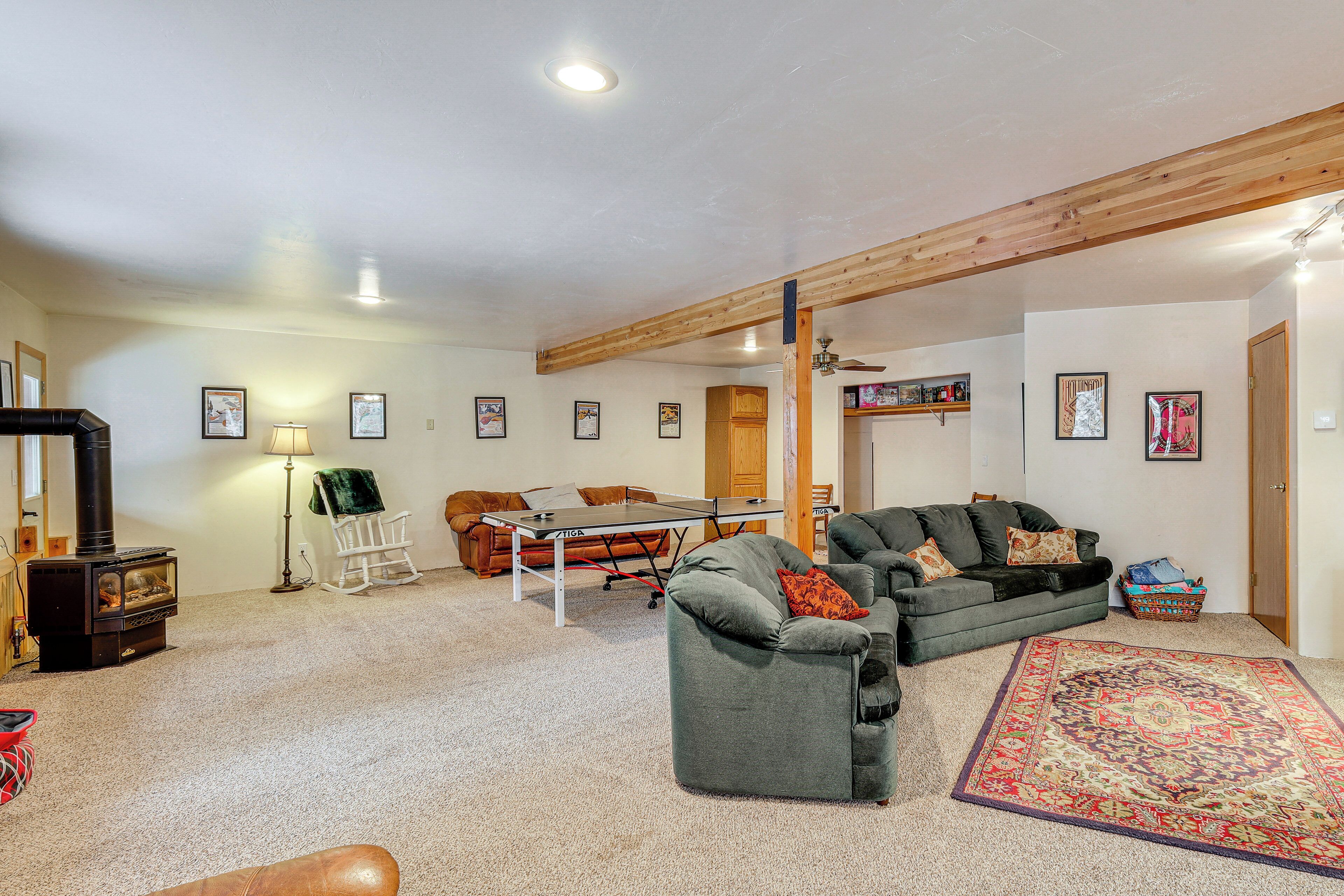House (4 Bedrooms) | Interior