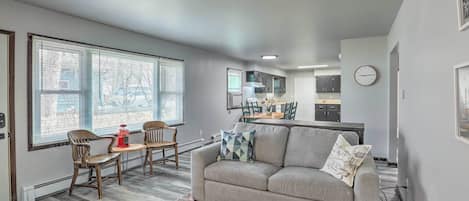 House (3 Bedrooms) | Front of property