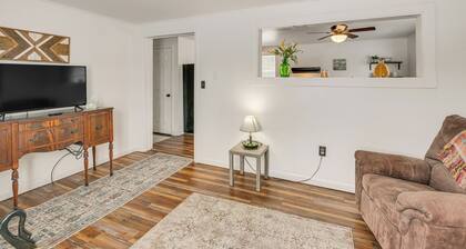 Walk to Restaurants & Markets: Machias Home!
