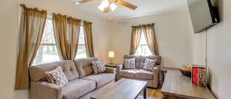 House (3 Bedrooms) | Interior