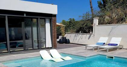 Stylish Modern Villa on the Outskirts of Sitges