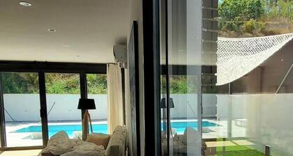 Stylish Modern Villa on the Outskirts of Sitges