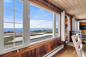 Interior - Ocean Front Cozy Cottage (East Lyme)