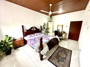 Superior-Studio, Stadtblick