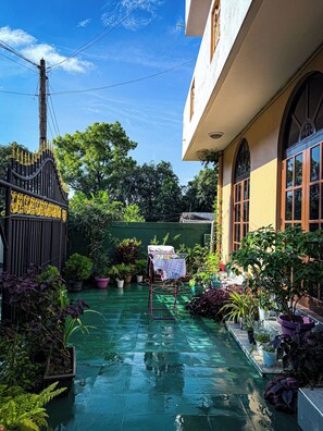 Property grounds - House of Sincerity  (Maharagama)