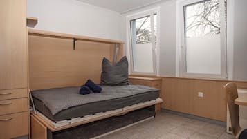 1 Schlafzimmer, Schreibtisch, Bügeleisen/Bügelbrett, WLAN