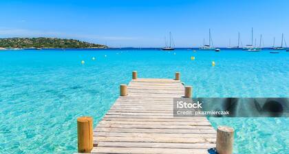 Comfortable 45m² T2 rental in the heart of the Cité du Sel and close to the beaches