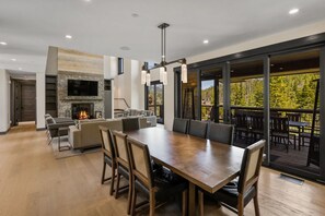 Dining - SPC Ski-In/Ski-Out | Hot Tub, Fireplace + Views! (Big Sky)
