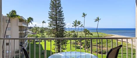 Condo, 2 Bedrooms | Outdoor dining