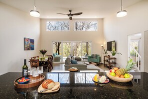 Dining - Casa Perla 3-bedroom home located in the peaceful Tierra Pacifica community. (Playa Junquillal)