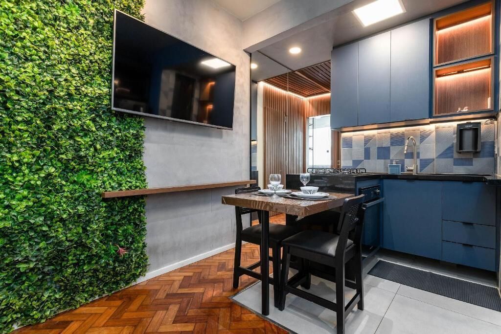   อพาร์ทเมนท์ | ร้านอาหาร