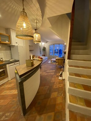 Interior - maison de pécheurs Port Grimaud, 10 pers ,clim, Golfe de St Tropez (Grimaud)