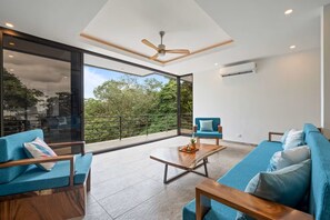 TV - New Listing! • Ventana Del Mar • Pacifico 3BR Villa • Private Pool (Playas del Coco)