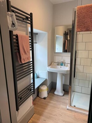 Habitación familiar | Baño