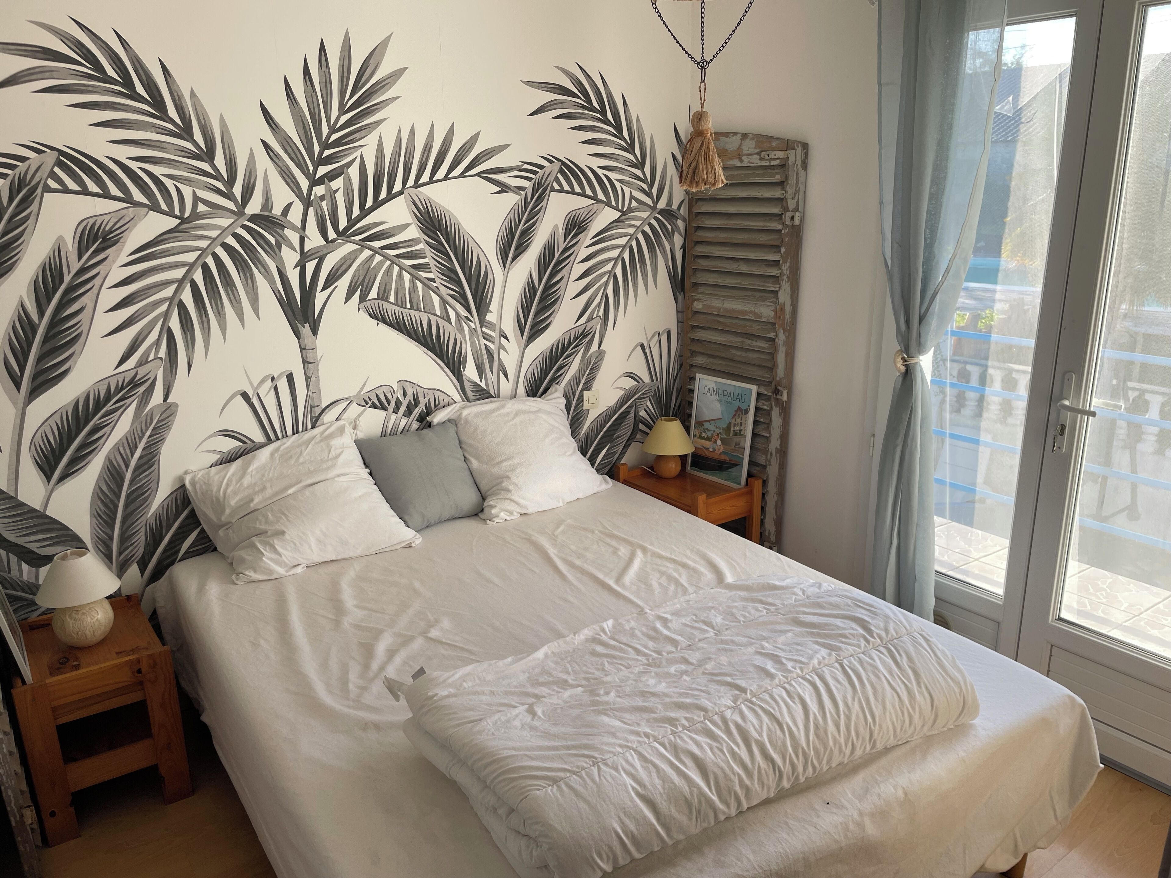 6 bedrooms, iron/ironing board, internet