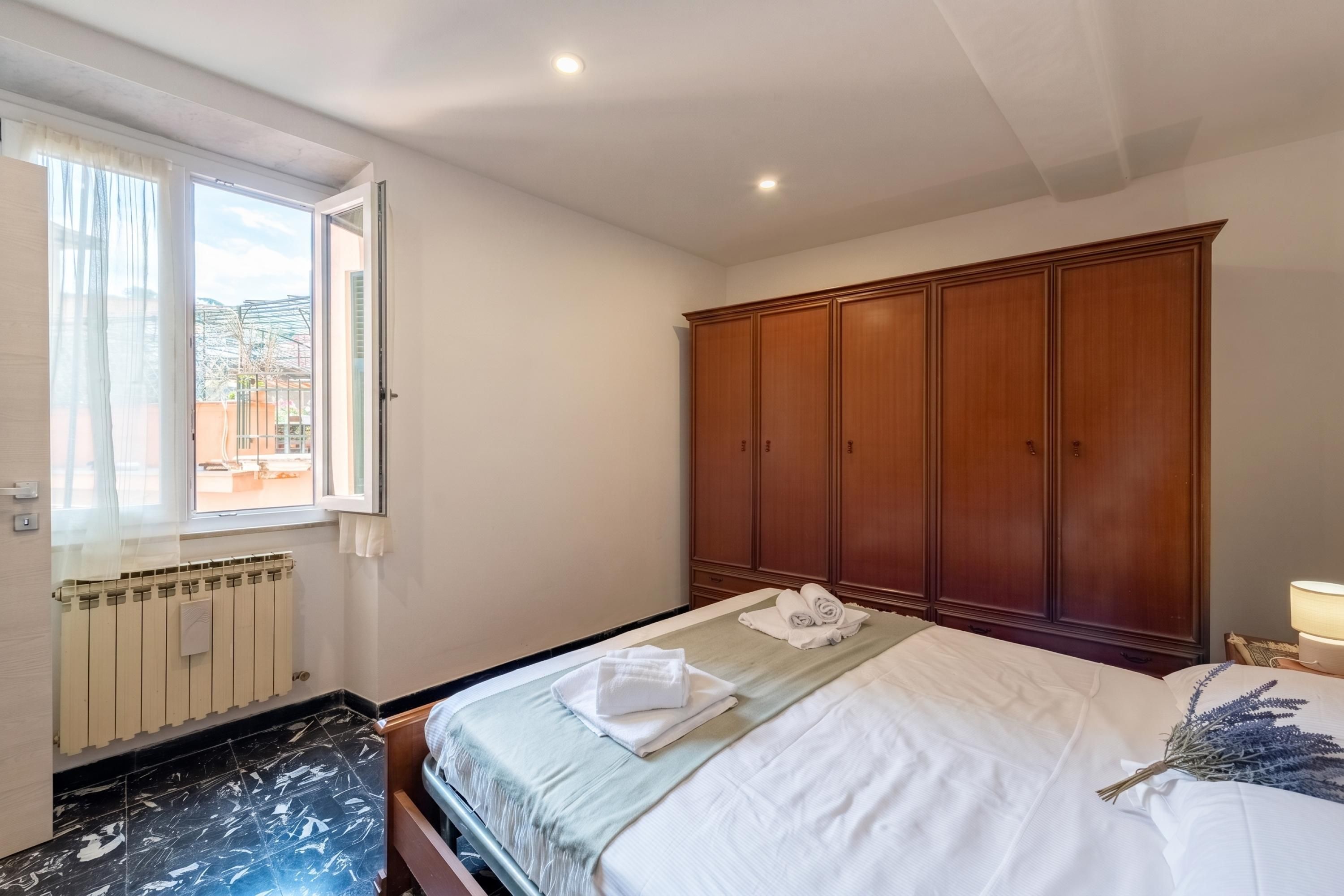 Standard Apartment, 2 Bedrooms (Da Lino Beachfront Apartment for 4)