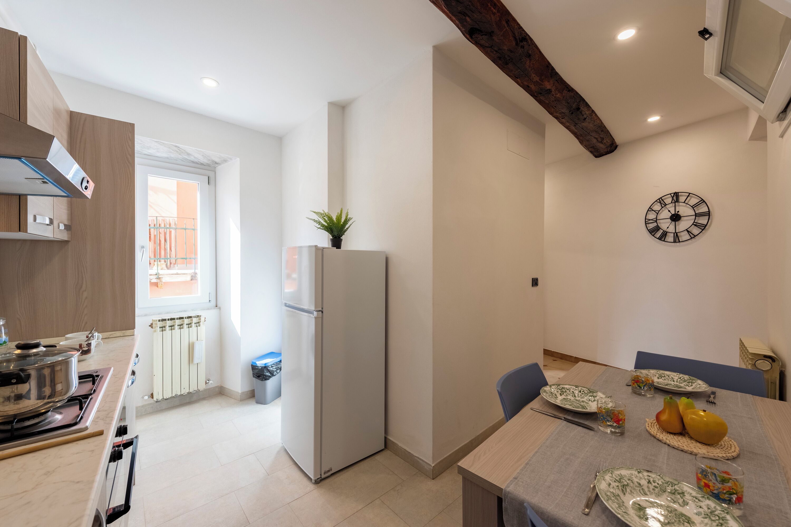 Apartamento standard, vários quartos (Da Lino) | Cozinha privada | Geladeira, fogão, cooktop, cafeteira/chaleira