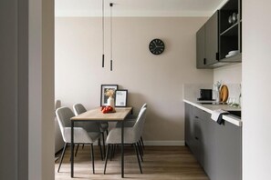 Dining - Zeitraum Raclawicka (Kraków)
