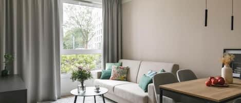 Apartment, 1 Queen Bed with Sofa bed | Living area