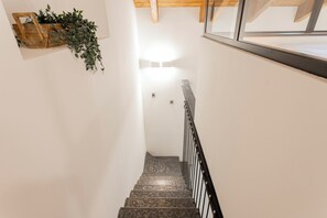 Deluxe Studio, Courtyard View | Interior - VOLTA COLLECTION BY HALLDIS (Como)