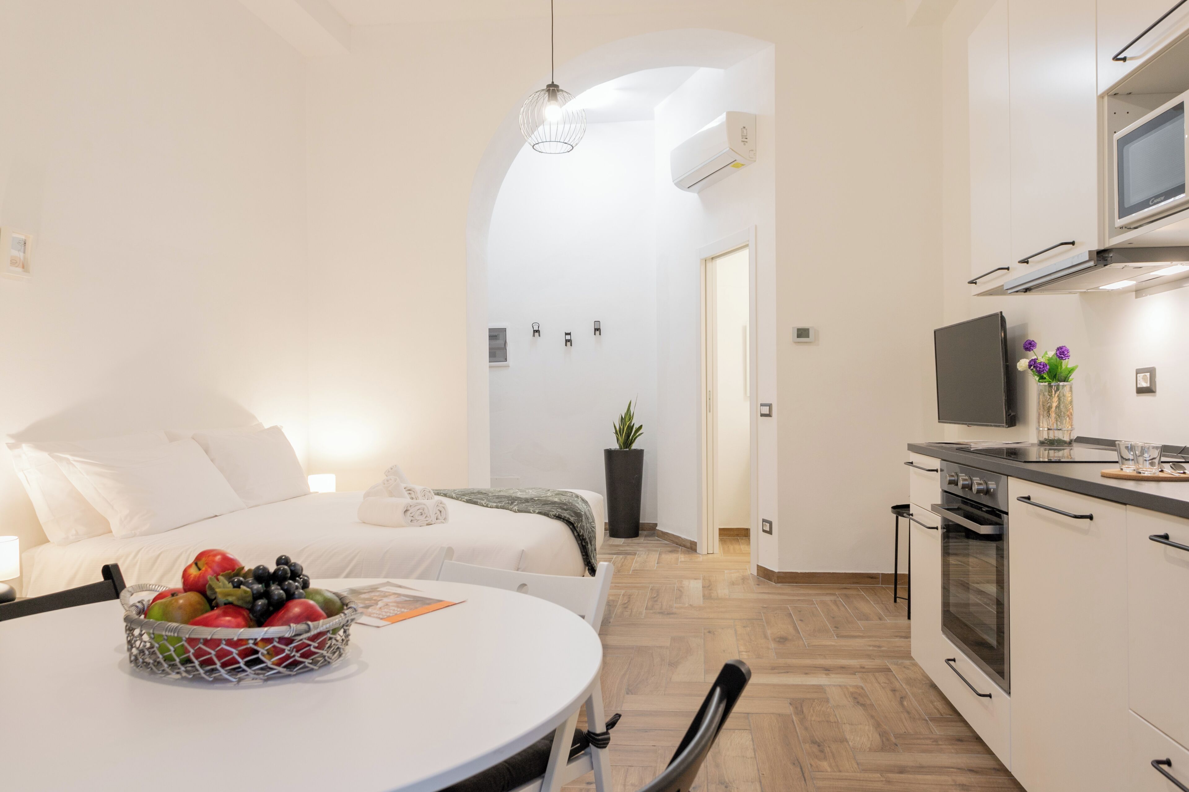 Monolocale Deluxe, vista città | Pasti