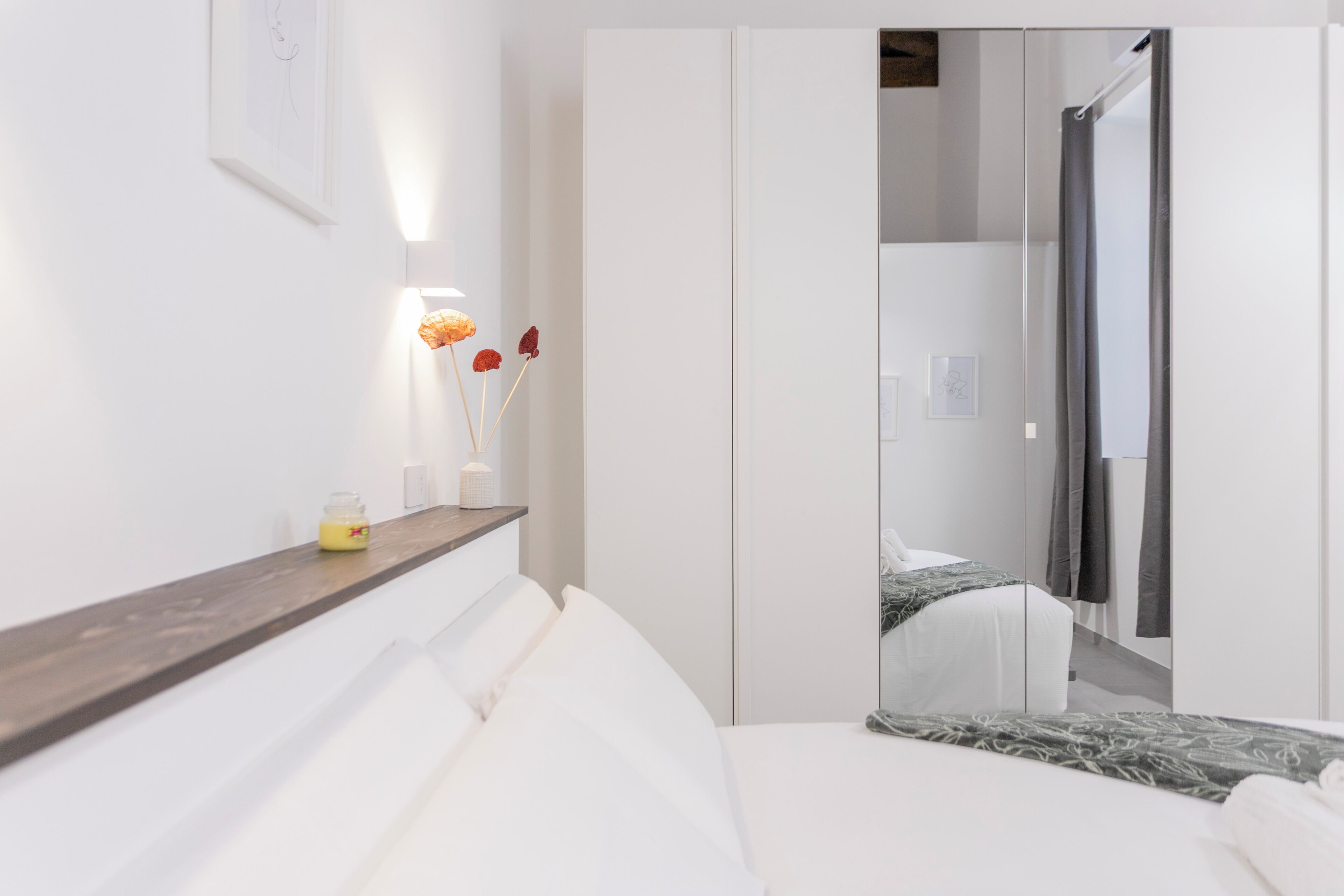 Deluxe Apartment, Balcony, Courtyard View