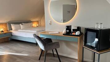 In-room safe, free WiFi
