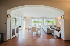 Interior - Holiday house Nino close to the sea with sea view (Pula)