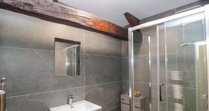 Bobtail Cottage