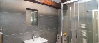 Bobtail Cottage