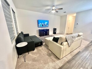 TV, offices - Cozy Family Home w/ In-Law Suite Downstairs! (Converse)