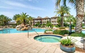 Pool - Spacious Pet Friendly 4-bedroom gated community in Destin, Fl with a golf cart (Destin)
